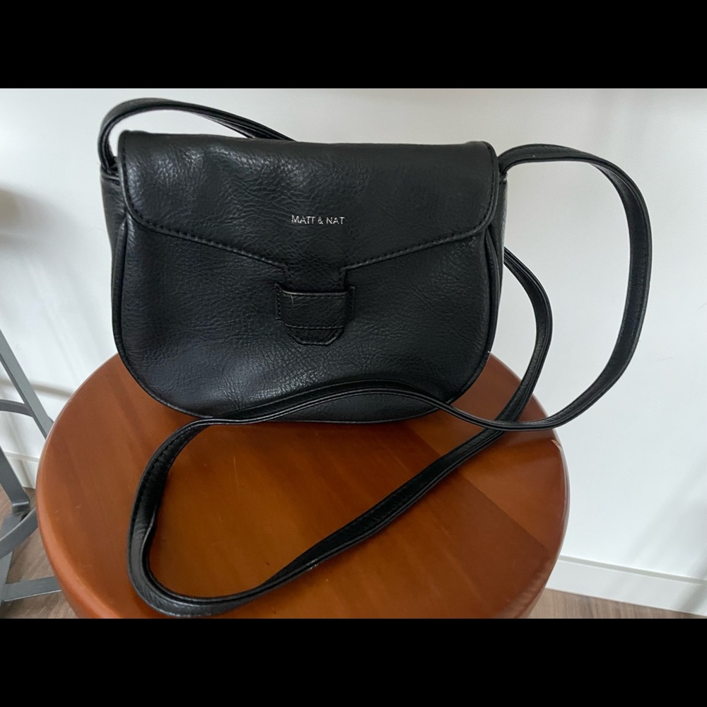 Gorgeous Mat And Nat black purse